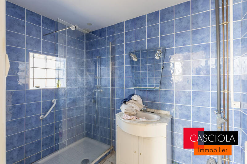 Appartement - 130 m² - 5 pièces