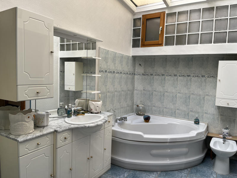 Maison - 122 m² - 5 pièces