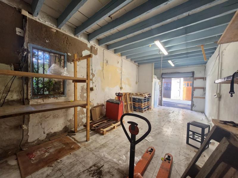 Local commercial - 61 m² - 3 pièces