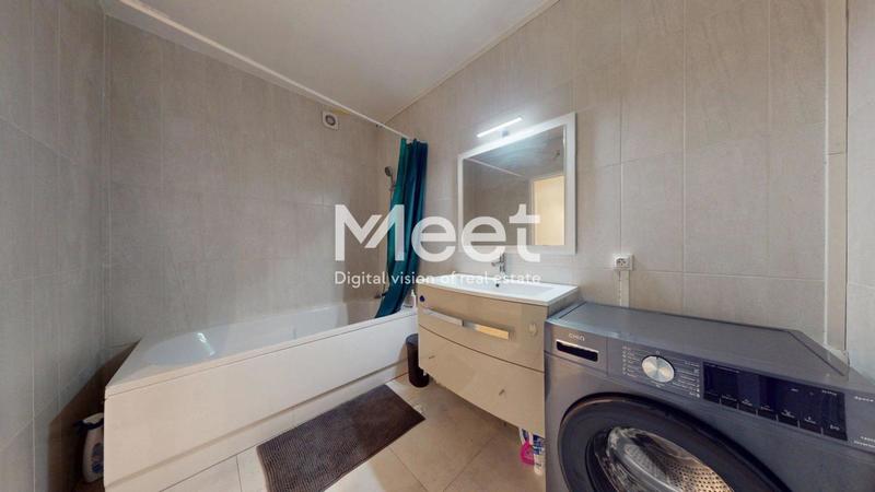 Appartement - 102 m² - 5 pièces