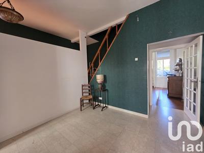 Maison - 152 m² - 9 pièces