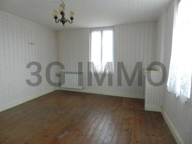 Maison - 162 m² - 8 pièces