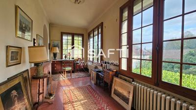 Maison de maîtres - 415 m² - 15 pièces