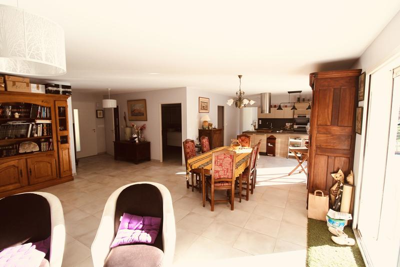 Villa - 120 m² - 6 pièces