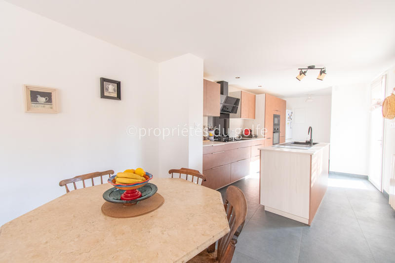 Maison - 169 m² - 4 pièces