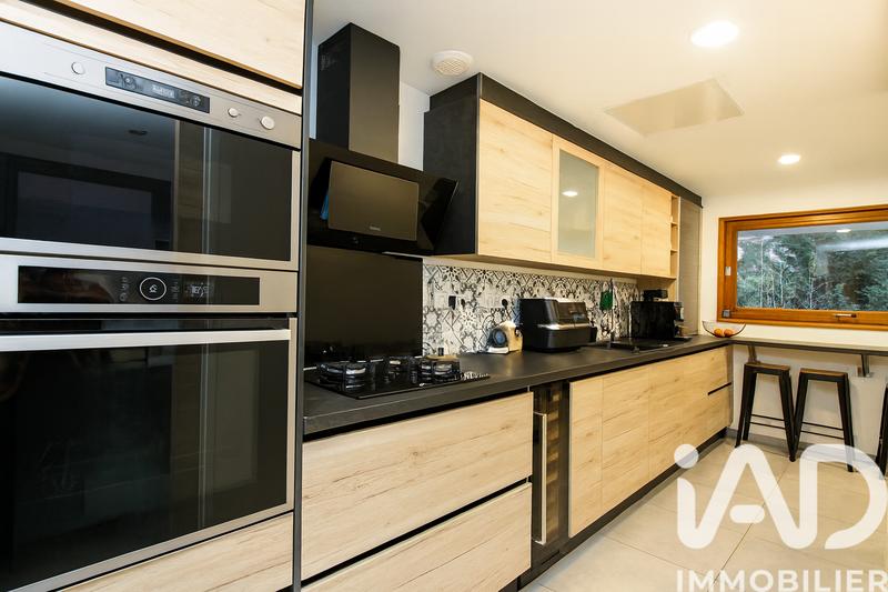 Maison de ville - 130 m² - 7 pièces