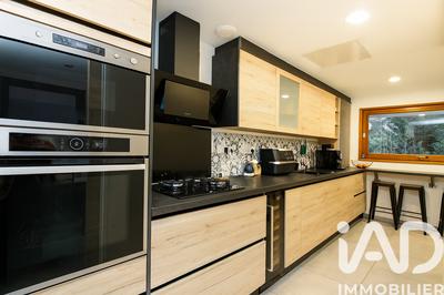 Maison de ville - 130 m² - 7 pièces