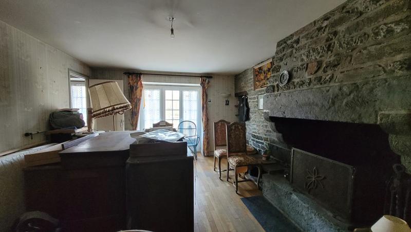 Maison en pierre - 139 m² - 6 pièces