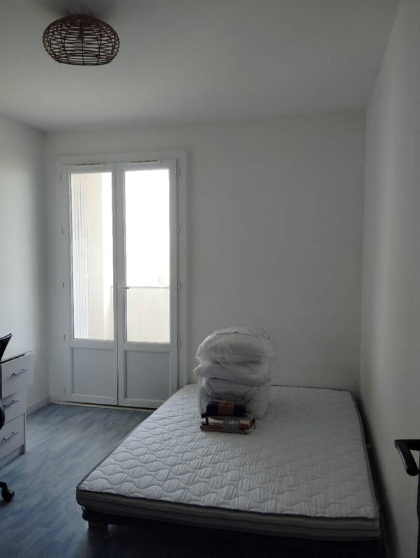 Appartement - 85 m² - 5 pièces