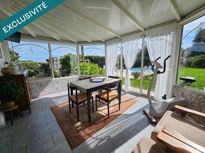 Maison - 347 m² - 16 pièces