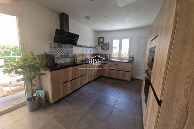 Maison - 74 m² - 3 pièces