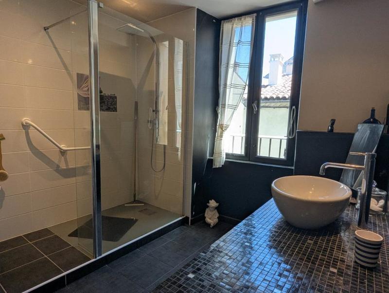 Maison en pierre - 114 m² - 4 pièces