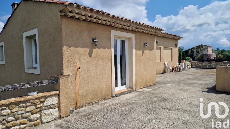 Maison - 235 m² - 5 pièces