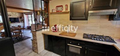 Maison - 120 m² - 7 pièces