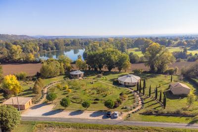 Local commercial - 280 m² - 5 pièces