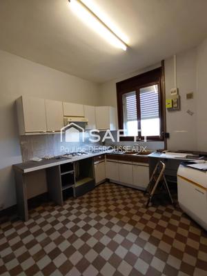 Maison - 120 m² - 8 pièces