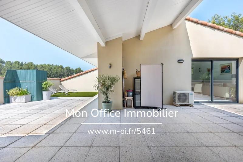 Appartement - 94 m² - 4 pièces