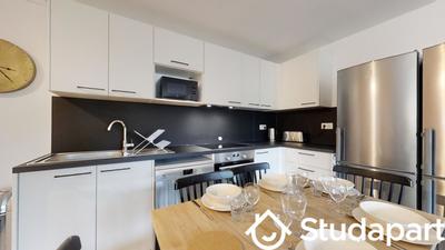 Chambre - 11 m² - 1 pièce