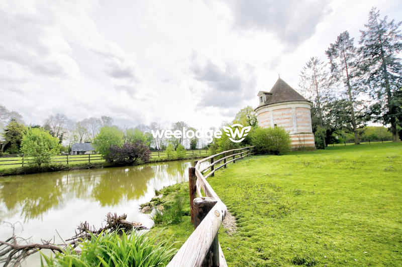 Château - 315 m² - 14 pièces