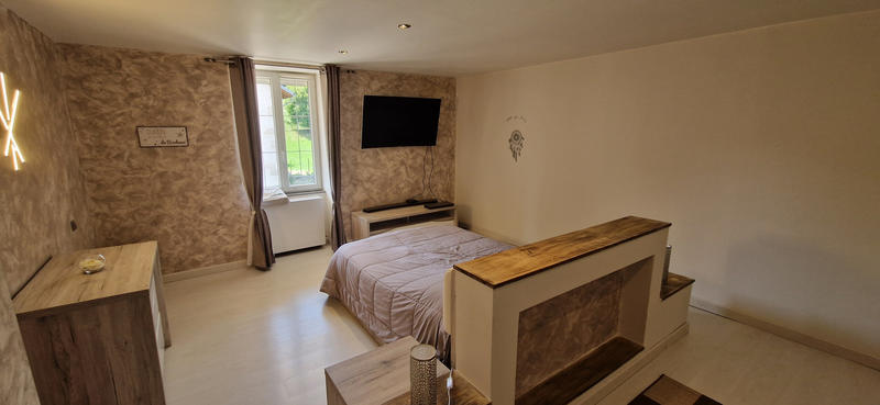 Maison - 240 m² - 7 pièces