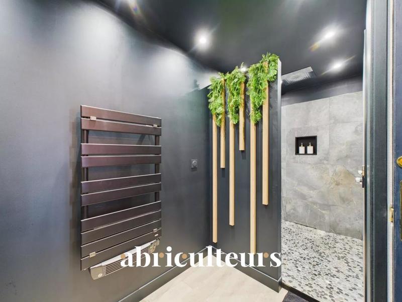 Maison - 110 m² - 7 pièces