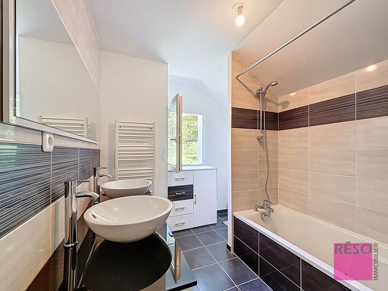 Maison - 145 m² - 6 pièces