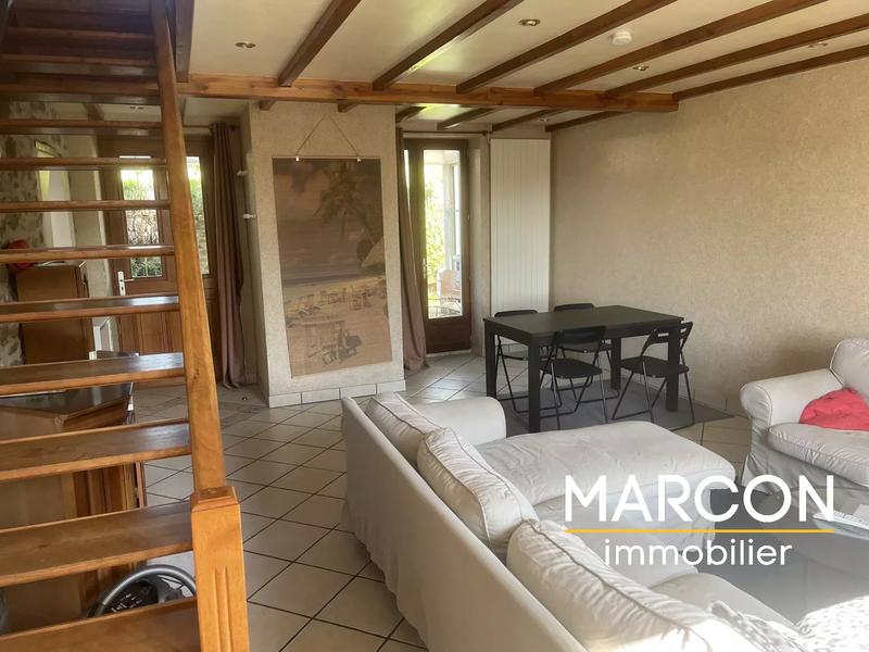 Maison - 291 m² - 11 pièces