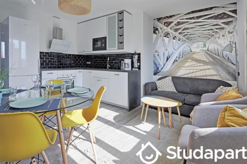 Chambre - 10 m² - 1 pièce