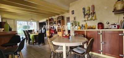 Maison - 153 m² - 9 pièces