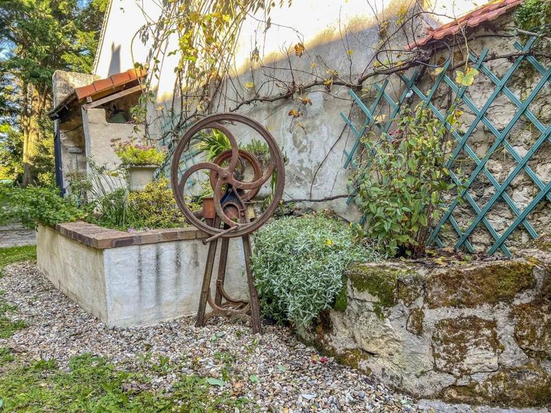 Maison de village - 294 m² - 15 pièces