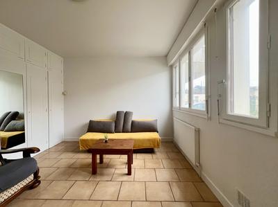 Studio - 24 m² - 1 pièce