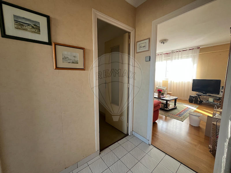Appartement - 90 m² - 5 pièces