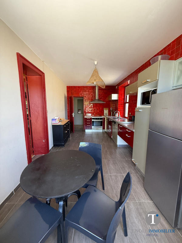 Maison ancienne - 490 m² - 12 pièces