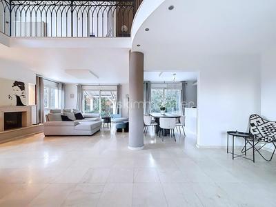 Maison d'architecte - 183 m² - 5 pièces