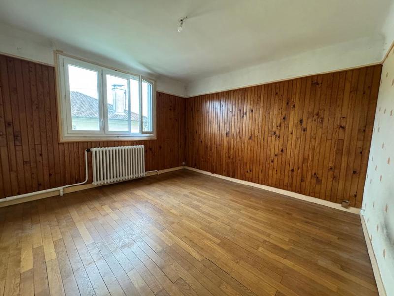Maison - 99 m² - 4 pièces