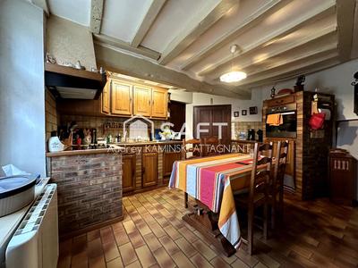 Maison - 149 m² - 6 pièces