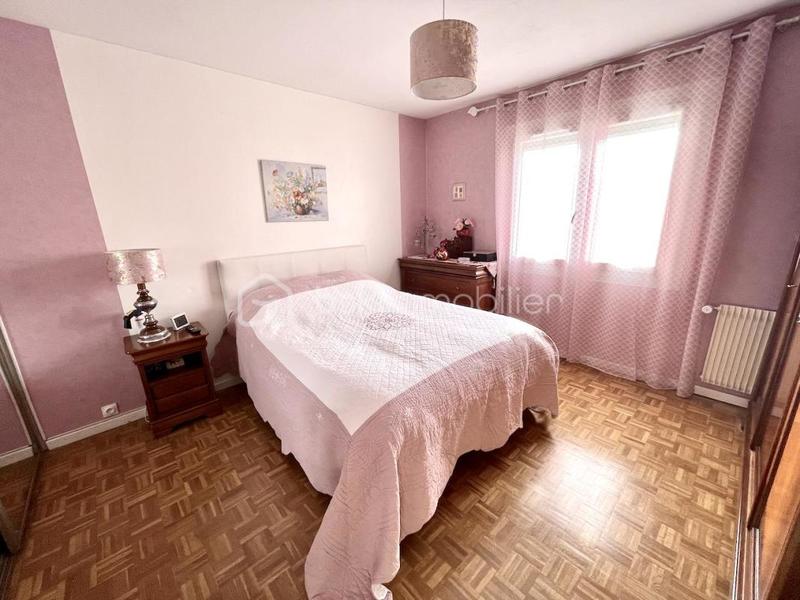 Pavillon - 98 m² - 5 pièces