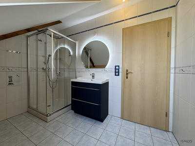 Maison - 150 m² - 8 pièces