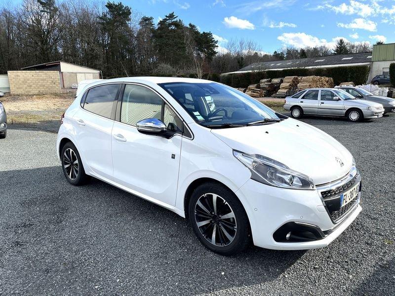 Peugeot 208 1.2l Bva Active+