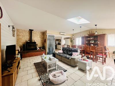 Maison - 202 m² - 6 pièces