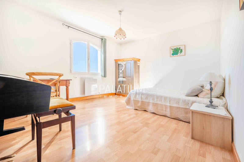 Maison - 155 m² - 5 pièces