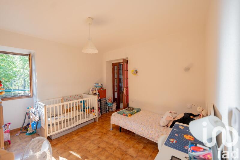 Maison - 94 m² - 4 pièces