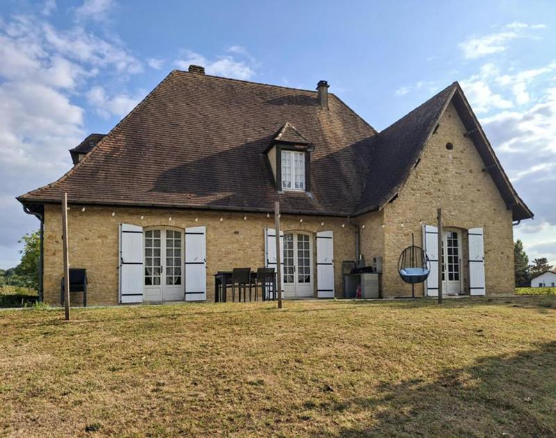 Maison - 170 m² - 4 pièces