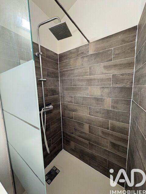 Maison de village - 100 m² - 4 pièces