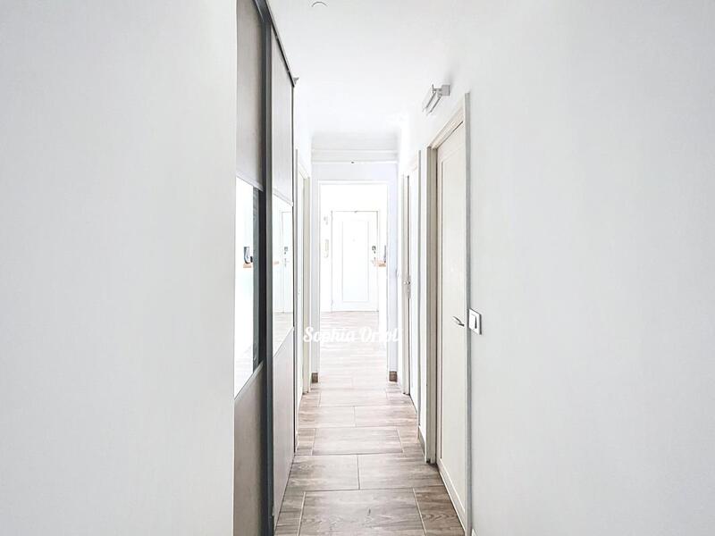 Appartement - 81 m² - 5 pièces