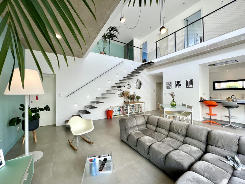 Maison - 131 m² - 6 pièces