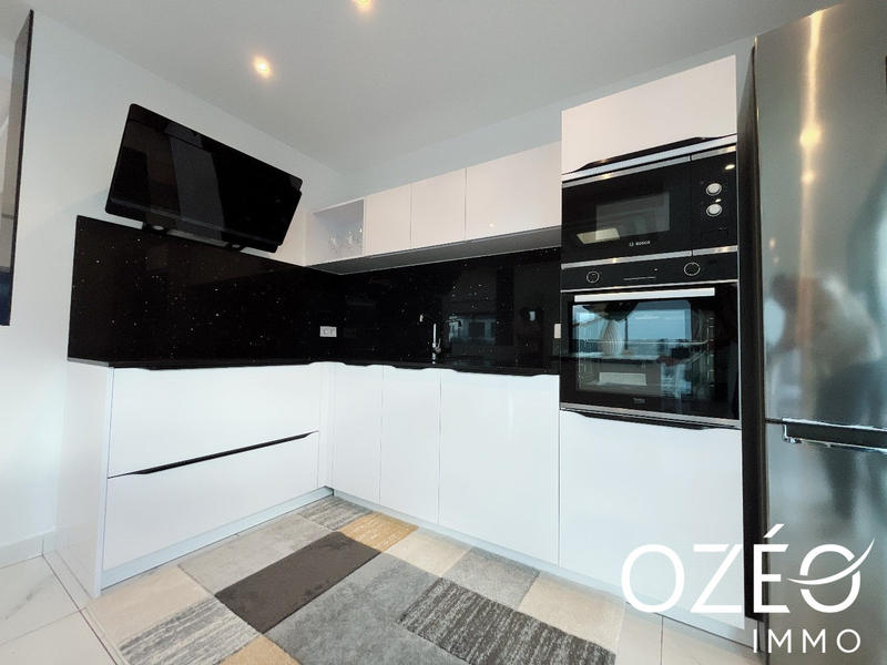 Maison contemporaine - 110 m² - 4 pièces