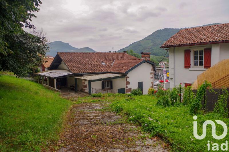 Maison - 197 m² - 8 pièces