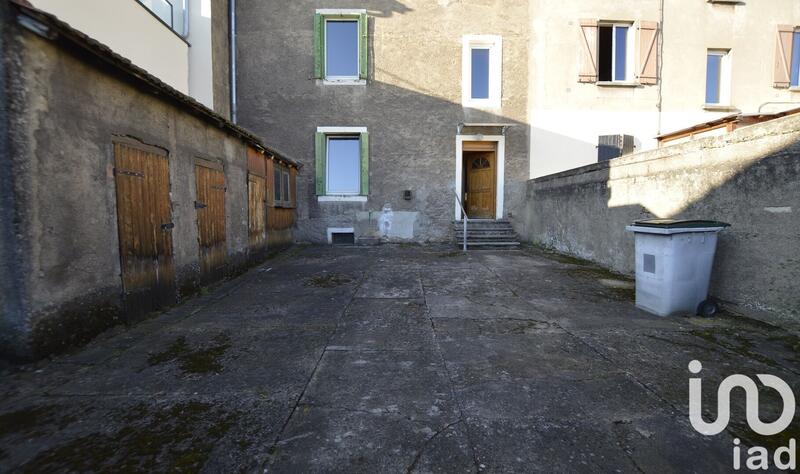 Maison de ville - 115 m² - 8 pièces