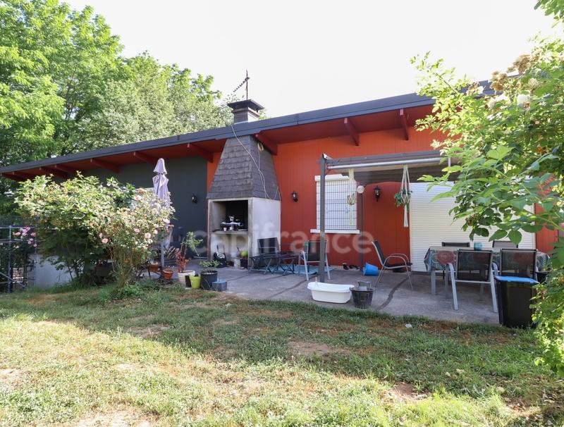 Maison - 137 m² - 6 pièces